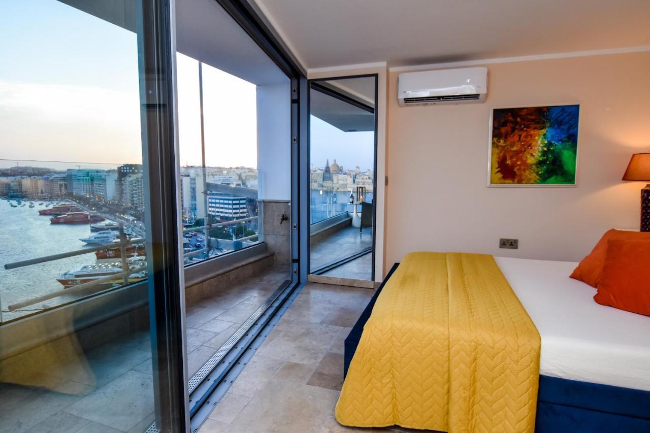 Unique Seafront Triplex Penthouse With Panoramic Bedroom & Rooftop Jacuzzi Overlooking Valletta Sliema Dış mekan fotoğraf